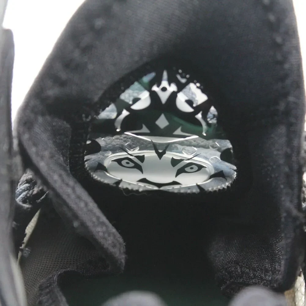 Nike LeBron 19 Black Anthracite Green Glow CZ0203-003 Men's Size 10.5 VNDS EUC